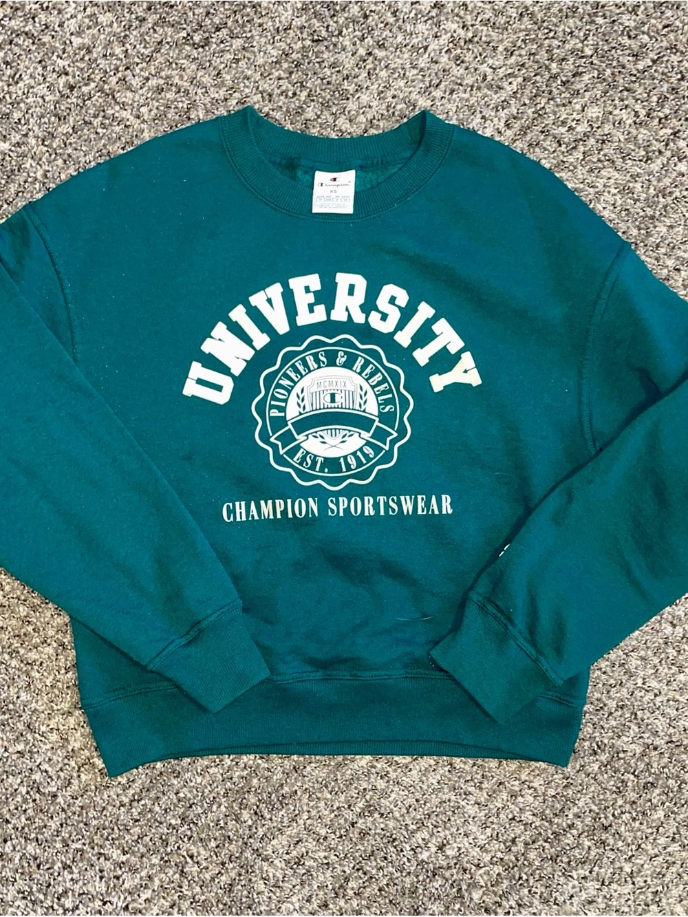 Champion Green Crewneck Sweatshirt with Logo Tag Size XS